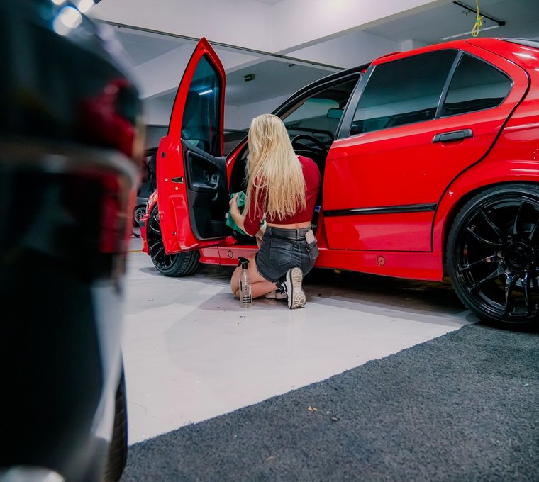 Detailing s péčí, ne od pásu
